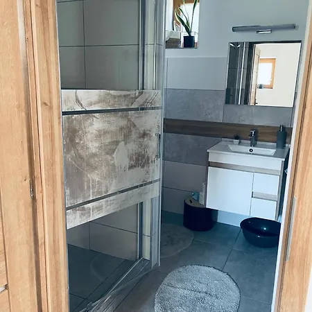 Kaland Ii. Appartement